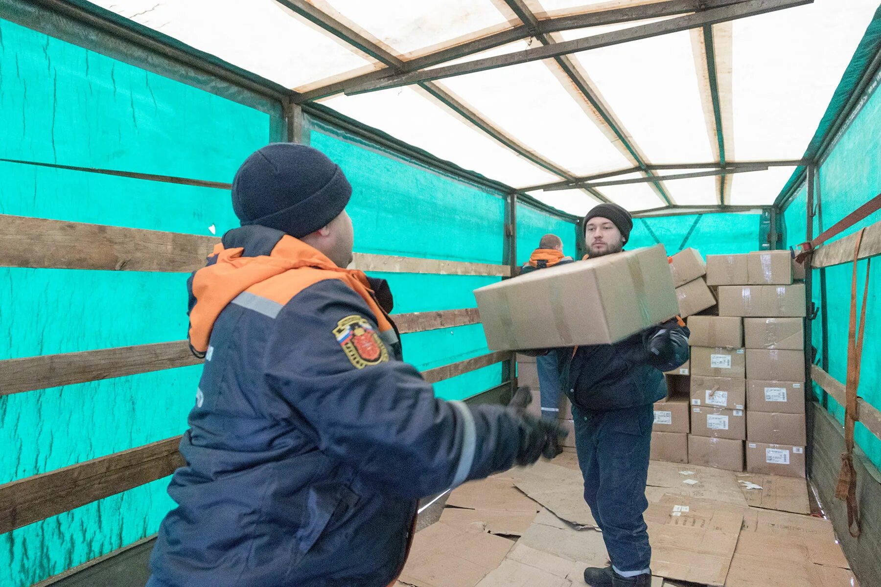 Груз в зону сво. Реабилитация военнослужащих. Бронежилет Росгвардии сво. Очередную партию спецоборудования. Тульскому военному госпиталю передали.