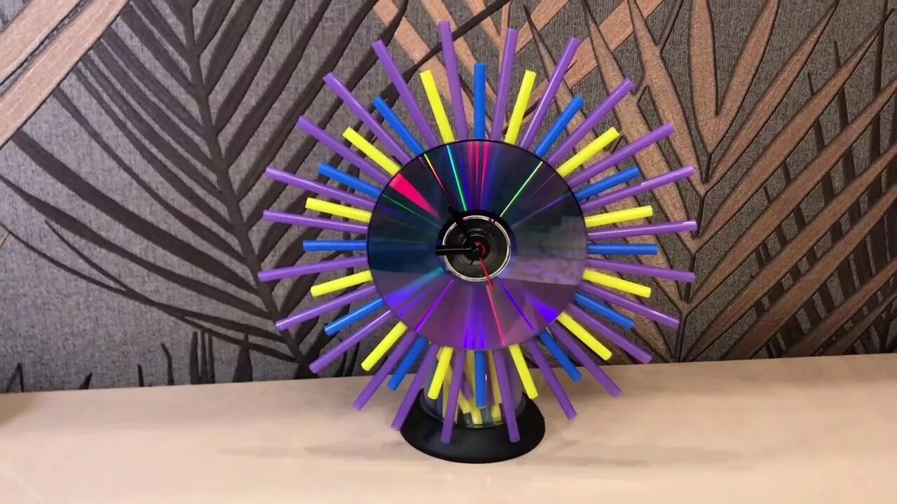 Чудеса для детей из ненужных вещей. Поделки из ненужных вещей. поделки из ненужных вещей своими руками. вторая жизнь ненужных вещей. поделки на тему вторая жизнь вещей.