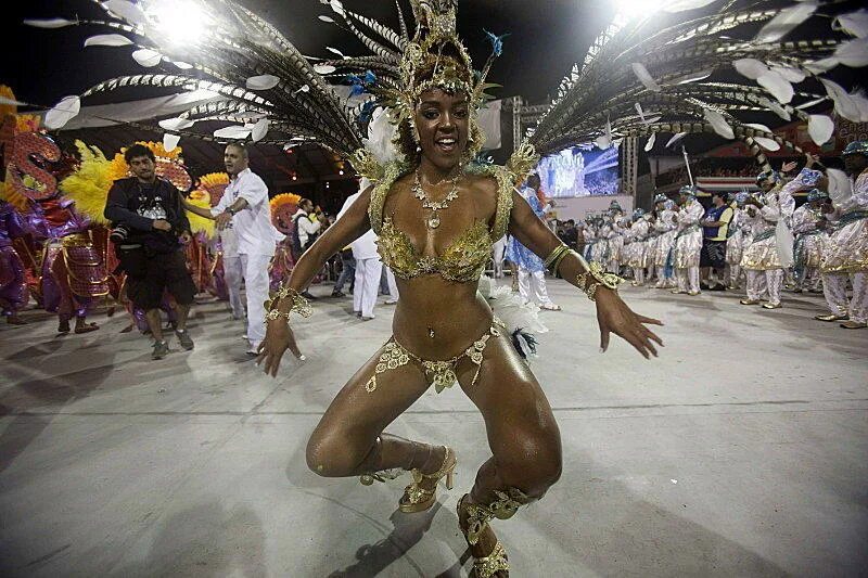 Фулл карнавал. Карнавал вали карнавал. Андреа мартинс бразилия карнавал. Королева карнавал испания. Фулл карнавал.