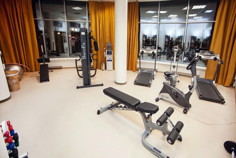 Ramada екатеринбург бассейн. Рамада виндхам екатеринбург. Spa комплекс ramada екатеринбург. Отель рамада екатеринбург. Отель рамада екатеринбург.