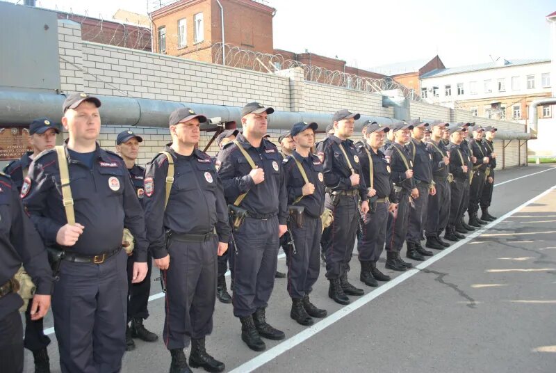 Село командировка. Моздок сводный отряд мвд. тамбовский отряд полиции. сводный отряд полиции отправился в командировку. тамбов полиция командировка.