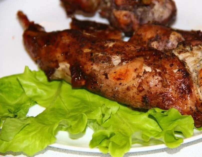 Рецепт кролика целиком в духовке. Жареный кролик в духовке. Рецепт кролика целиком в духовке. Кролик запеченный целиком. Кролик в духовке.