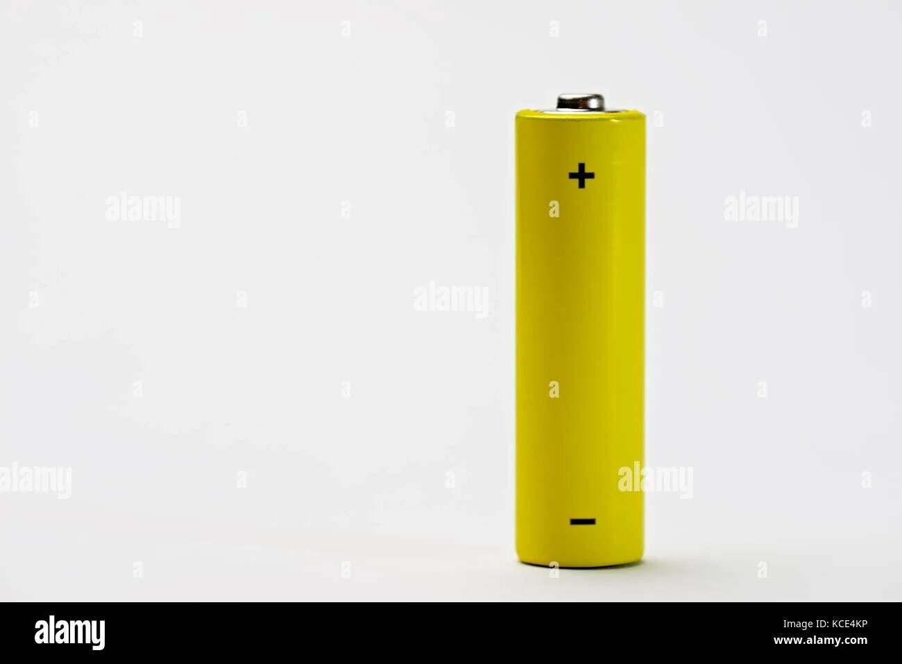 Battery view. Батарейка желтая. Аккумулятор желтый. Батарейки one желтые. Аккумулятор с желтыми ручками.