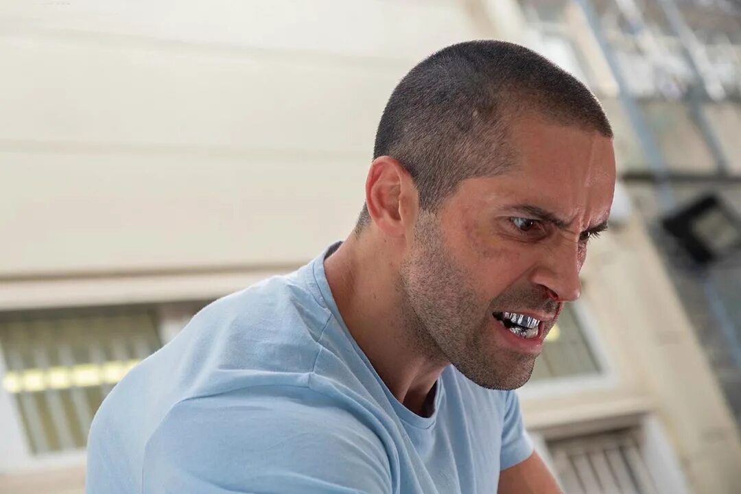 Британский психопат фильм 2019. Скотт эдкинс отмщение. Отмщение avengement 2019. Скотт эдкинс отмщение. Британский психопат на русском.