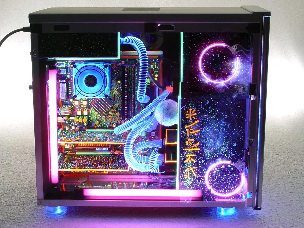 Как изменить подсветку на системном блоке. Корпус пк с синей подсветкой. Системный блок с ргб подсветкой. Системник с подсветкой. Как изменить подсветку на системном блоке.
