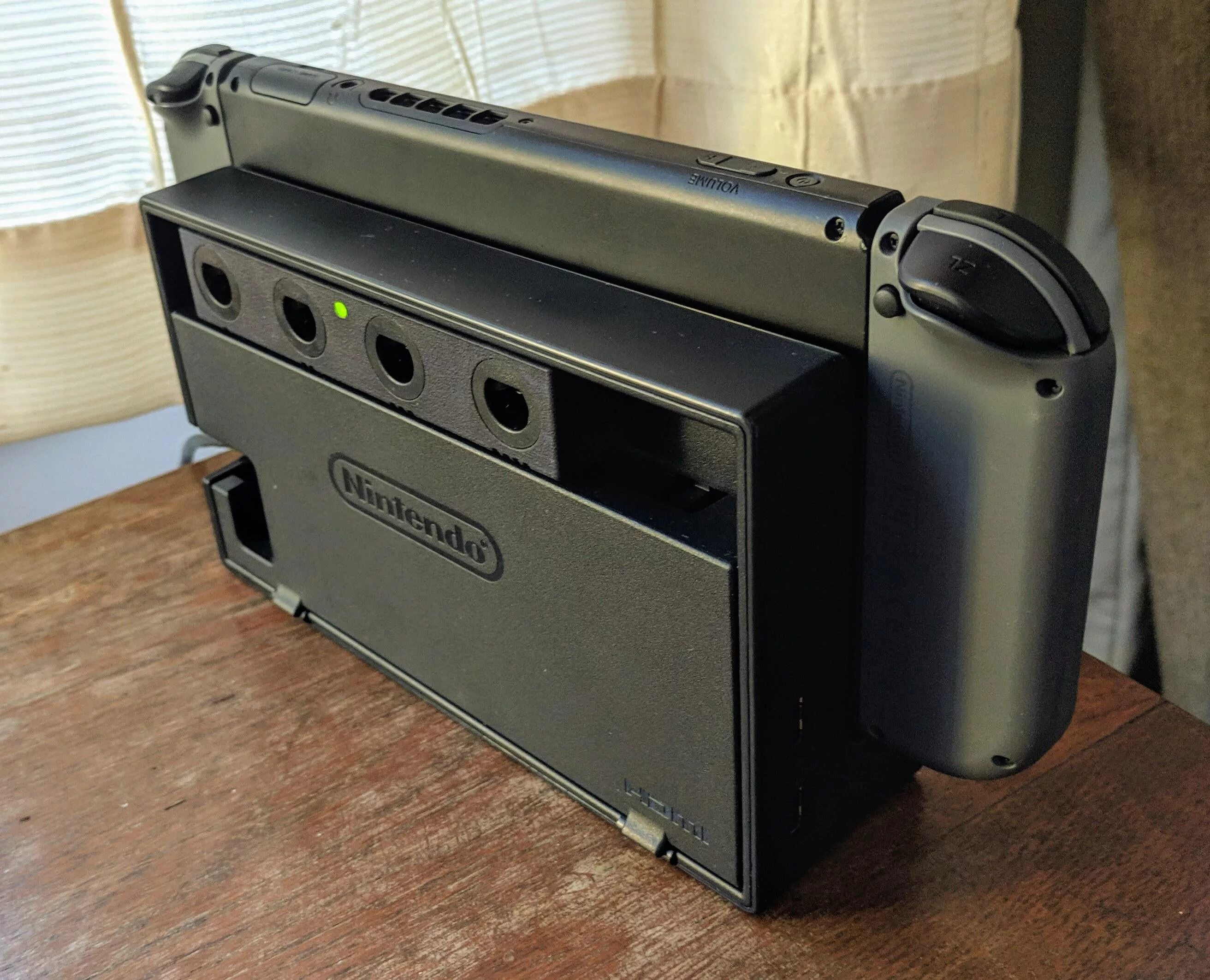 Nintendo Switch Dock. Моддинг Нинтендо Switch. Nintendo Switch Modding. Кастомизированная док станция Nintendo Switch.