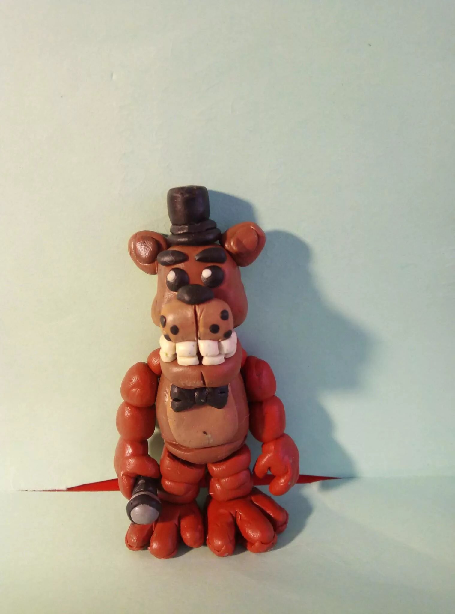 пластилиновый олд фредди. мишка фредди из пластилина. фредди из пластилина фнаф 2. мишка фредди из пластилина. поделки из пластилина мишка фредди.