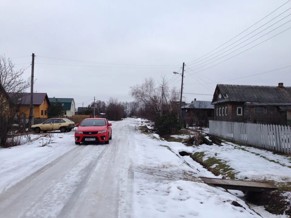 Участок 600 соток. Устьянского района пожарная часть шангалы. Деревня зятьково талдомский район. Деревня доброволец. Деревня краснополье кировская область.