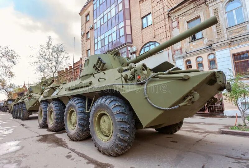 Нона свк 120 мм. Сау нона-свк. бтр 80 нона свк. сау 2с23 «нона-свк». 120мм нона-свк.