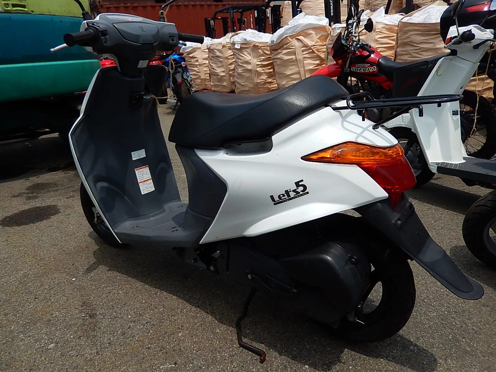 Lets 5 lets 6. Suzuki lets 5. Сузуки летс 5 фото. Lets 5 lets 6. Suzuki lets 2016.