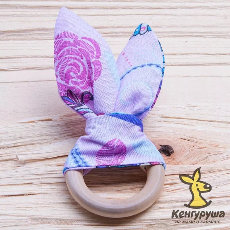 Грызунок ушки зайчика крючком. Грызунок ушки крючком. Погремушка ушки. Ушки шуршалки. Ушки шуршалки крючком.