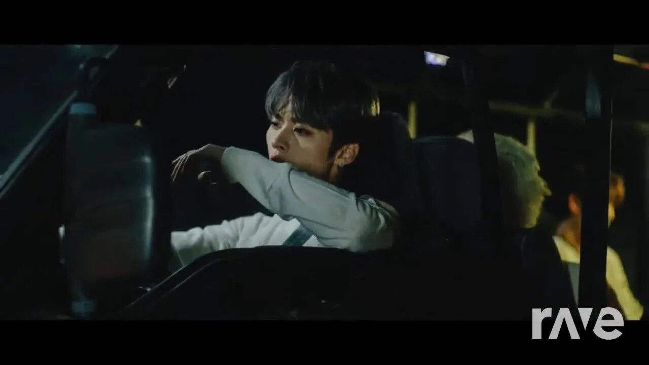 Drive lee know bang. Минхо Stray Kids 2021. Drive Stray Kids Минхо. Минхо Stray Kids Сонный.