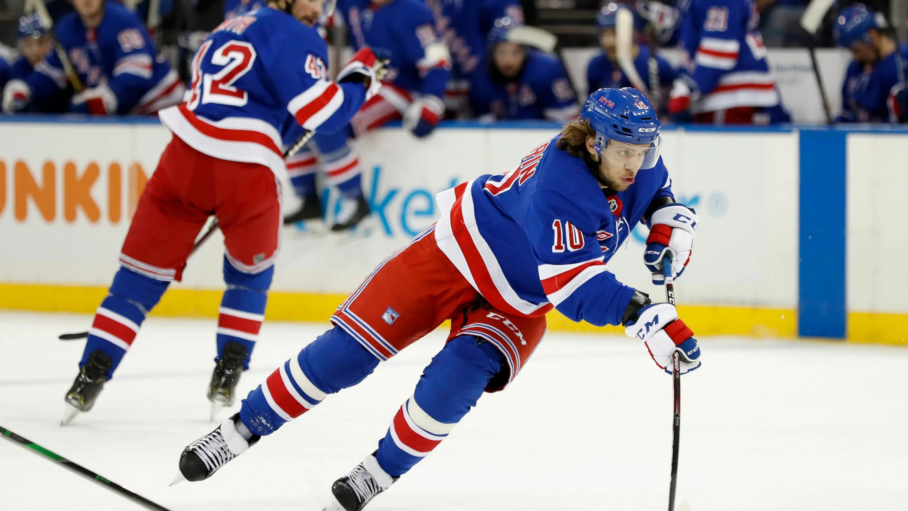 Ньюбур. Ньюбур. Ньюбур. Региональное управление кнр. Хоккеист буре павел в нхл.