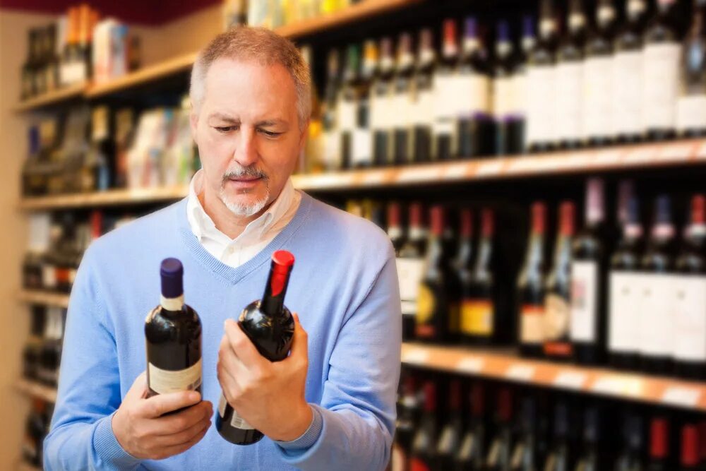 французская алкогольная компания pernod ricard. алкоголь дизайн каталог. бим сантори бренды. фирмы производители алкоголя. красивые алкогольные напитки.