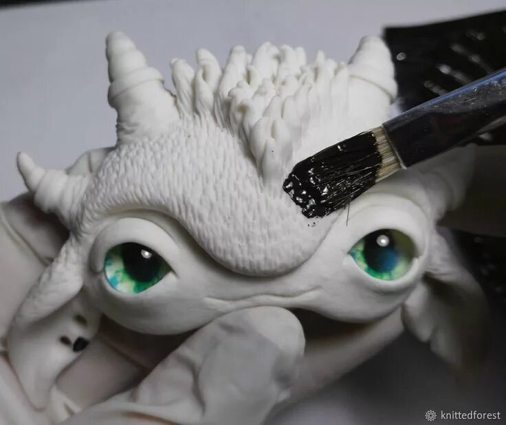 Смешанная техника игрушки мех глина. Игрушки из полимерной глины и меха. Игрушки из полимерной глины в смешанной технике. Монстрик из полимерной глины и меха. Игрушки в смешанной технике из меха и полимерной глины.