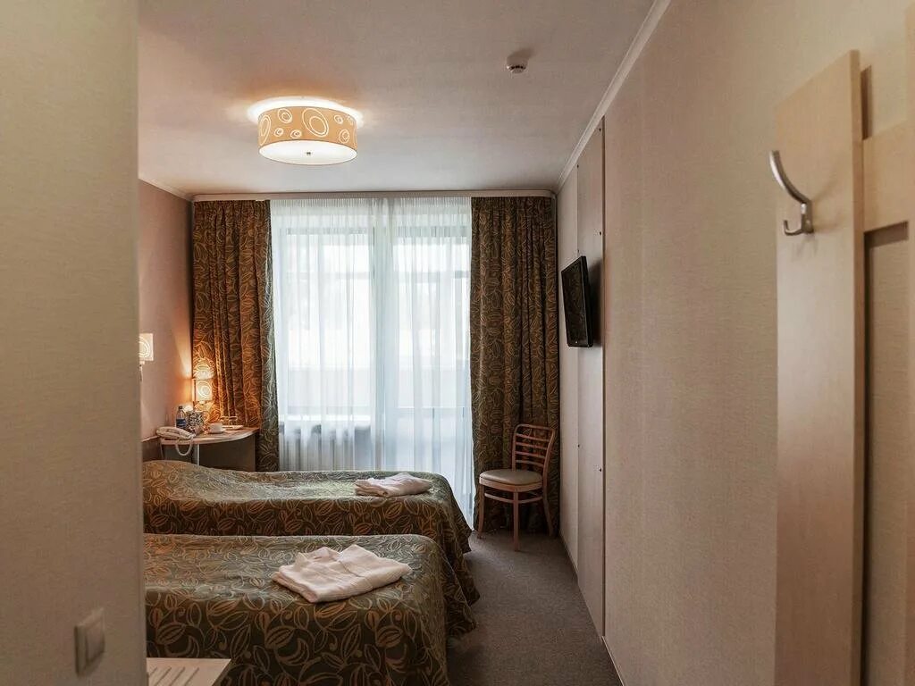 Гостиница сибирия пермь петропавловская 29. Сибирия гарни пермь. Отель сибирь пермь. Отели перми в центре. Бизнес отель сибирия.