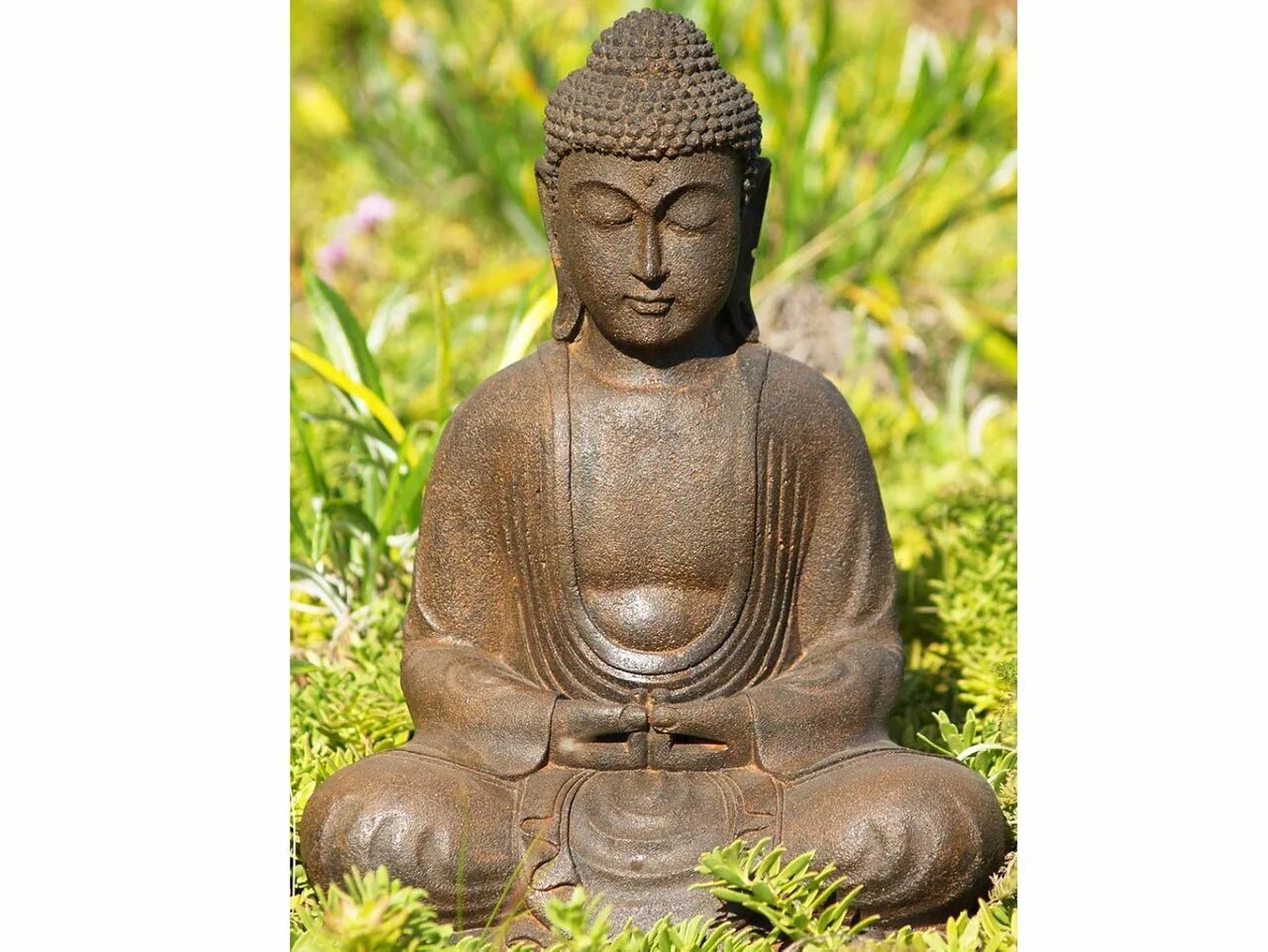 Буда гришна. Скульптура буддизма. Каменная статуя Будды. Буддизм старинные статуи. Первые статуи буддизма.