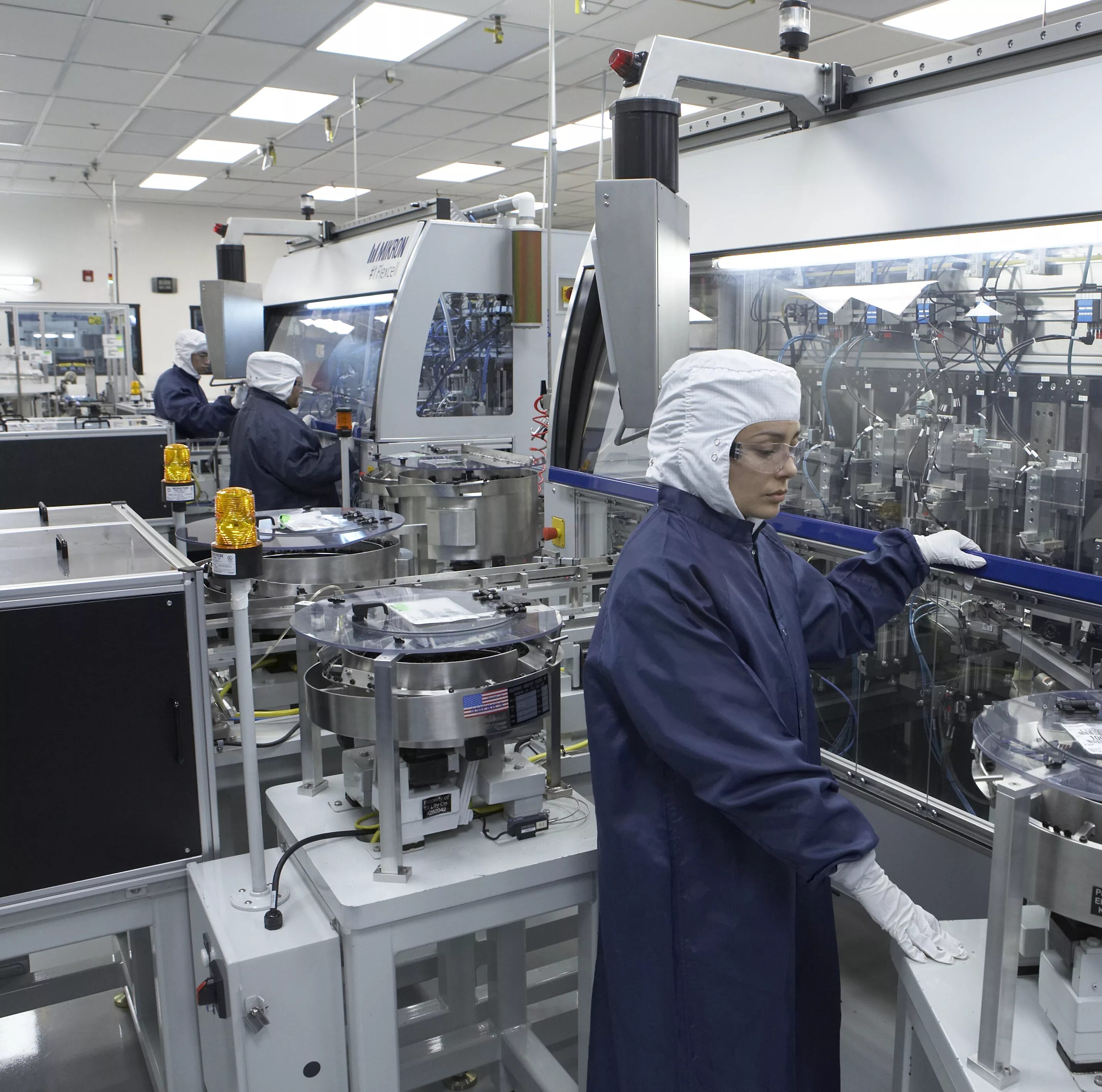 фармацевтическая промышленность. сырье для производства лекарств. государственные фармацевтические предприятия. предприятия фармацевтической промышленности. коробки west pharmaceutical services.