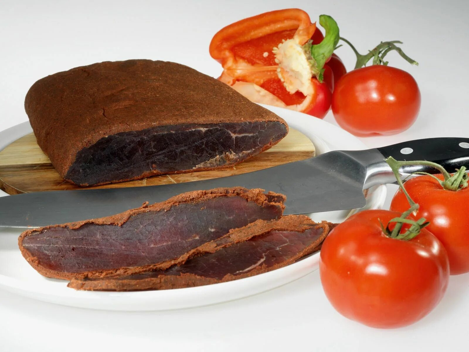 бастурма из говядины. мясо марала алтай. сыровяленое мясо бастурма. армянская бастурма и суджух. пахлава бастурма.