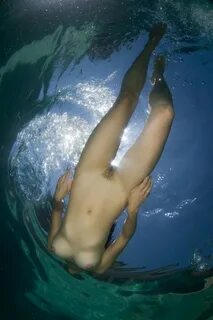 Minass: underwater eroticphotography.
