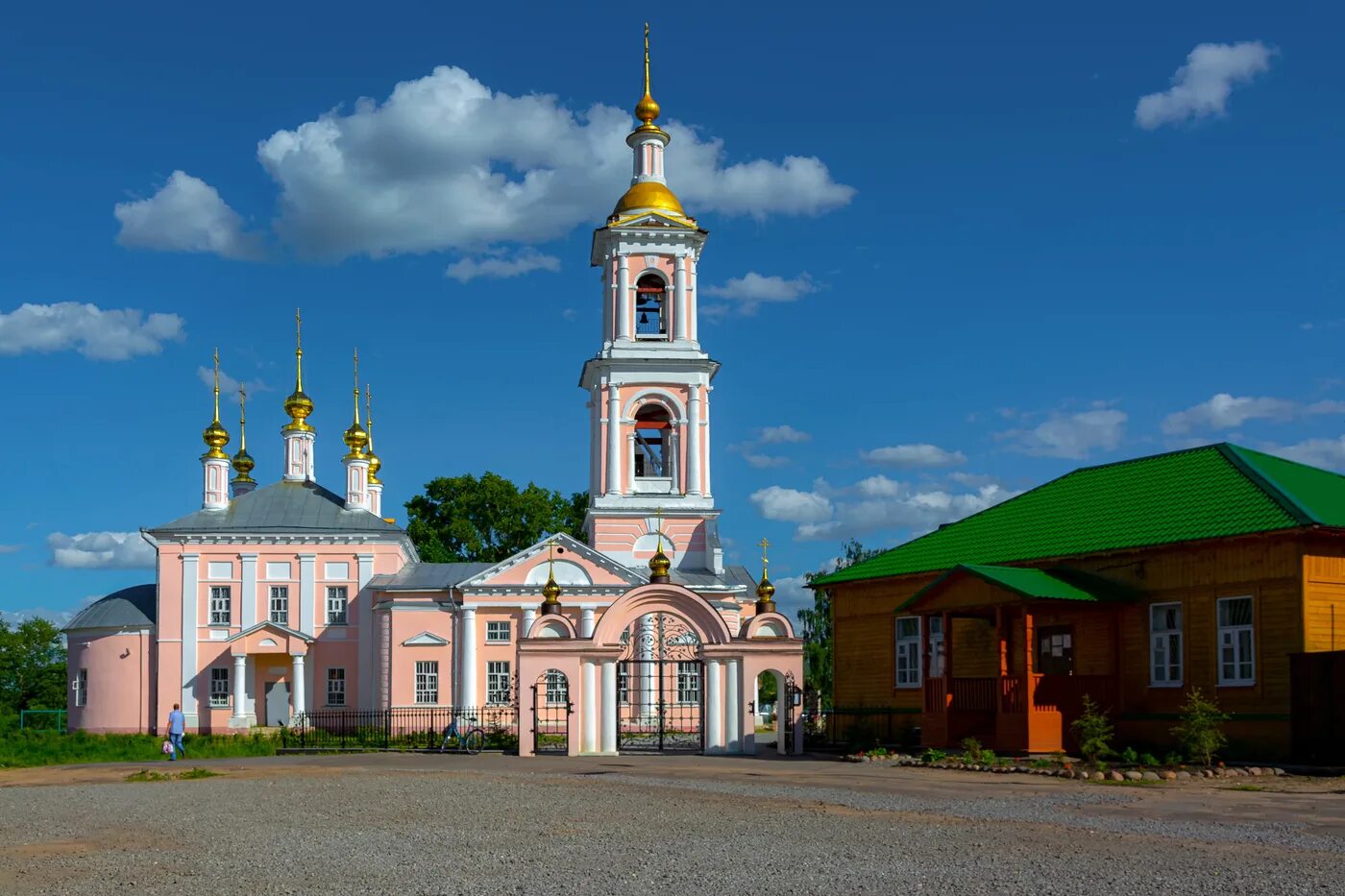 Вознесенский храм города владимира. Вознесенская церковь во владимире. Вознесенская церковь г. Вознесенская церковь во владимире. Вознесенская церковь екатеринбург.