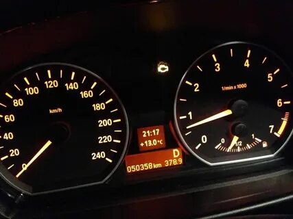 Загорелась лампочка на бмв