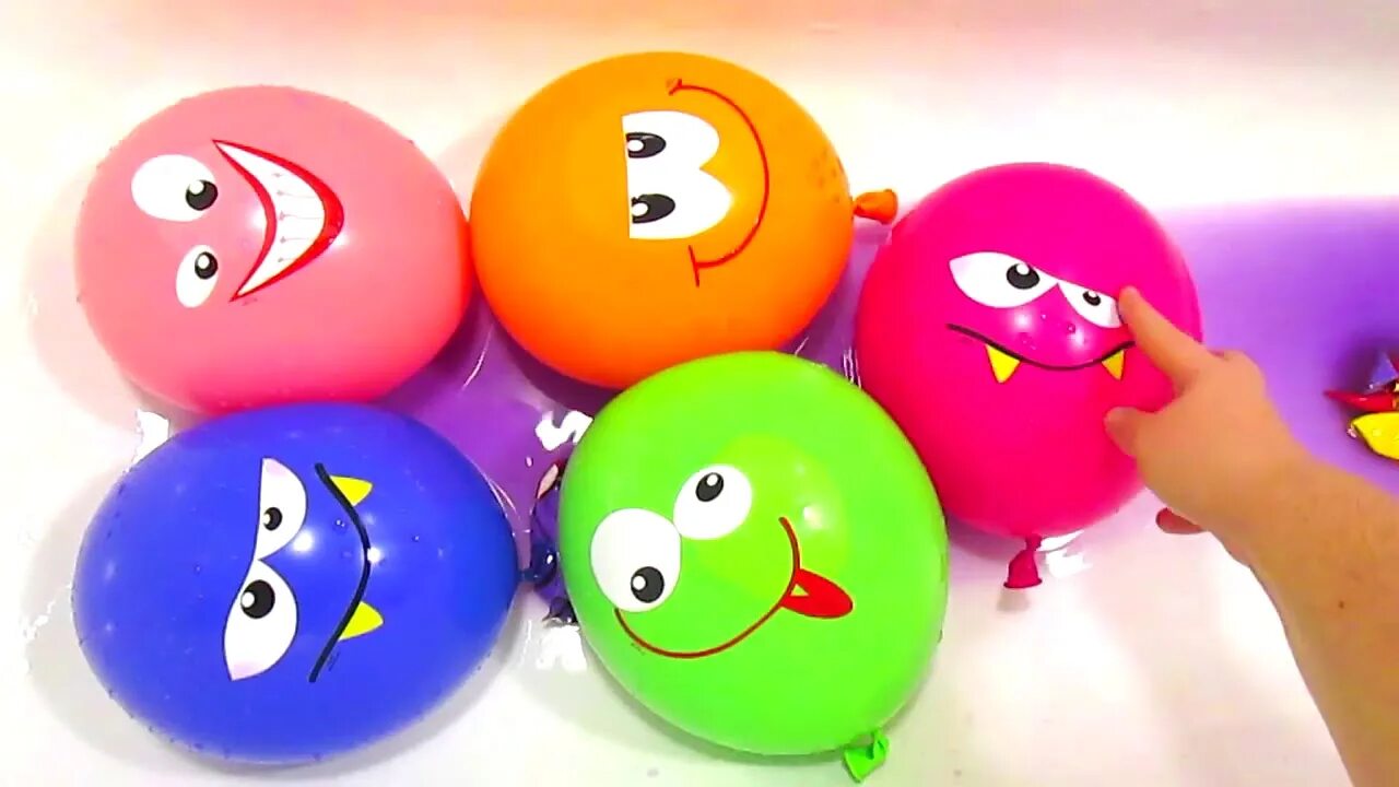 Видео про шары. Цветные шары для изучения цветов. Шарик с глазками. Лопать шарики. Лопать воздушные шарики.