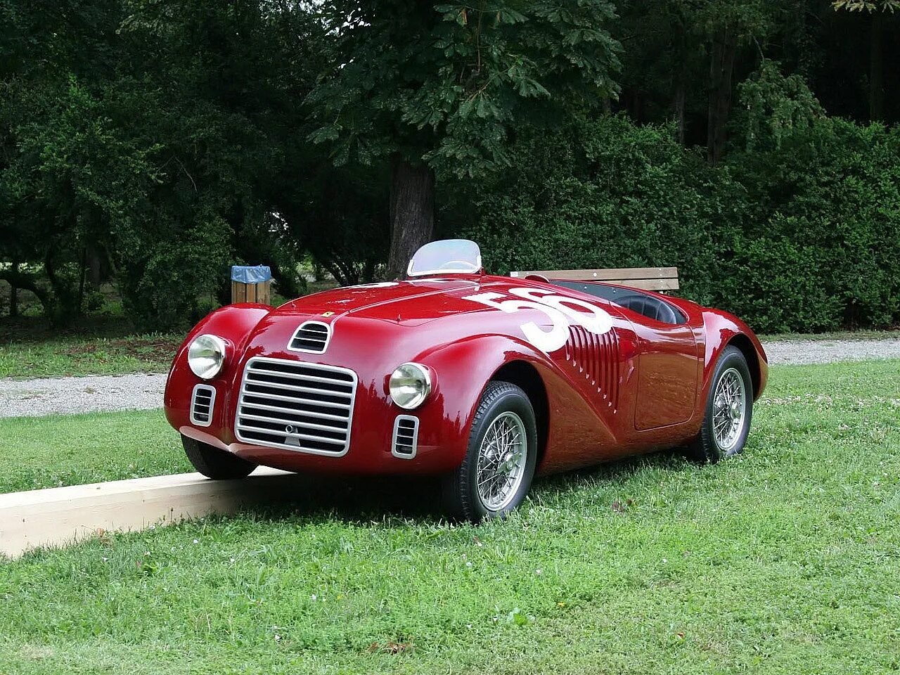 Машина s 1. Ferrari 125 s. Ferrari 125s 1947. Ferrari 125 первая машина Энцо. Ferrari 125 Sport.