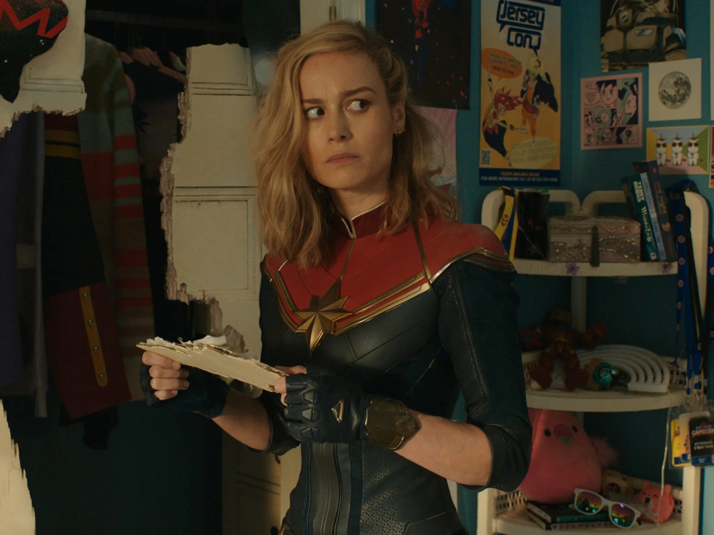 Бри Ларсон Марвел. Капитан Марвел 2. Бри Ларсон 2023 марвелы. Brie Larson Captain Marvel.