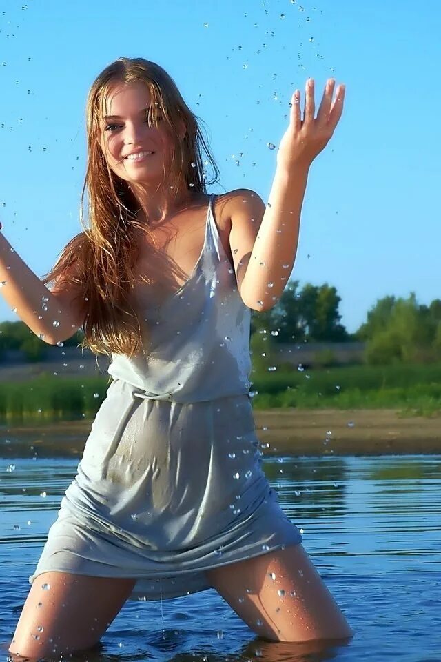 Мокрая одежда 18