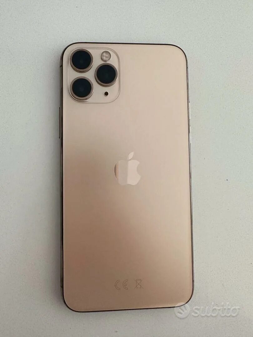 Айфон 11 макс бу. Айфон 11 256 ГБ. Айфон 11 про Макс. Iphone 11 Pro 64gb Gold. Айфон 11 про Макс 128 ГБ.