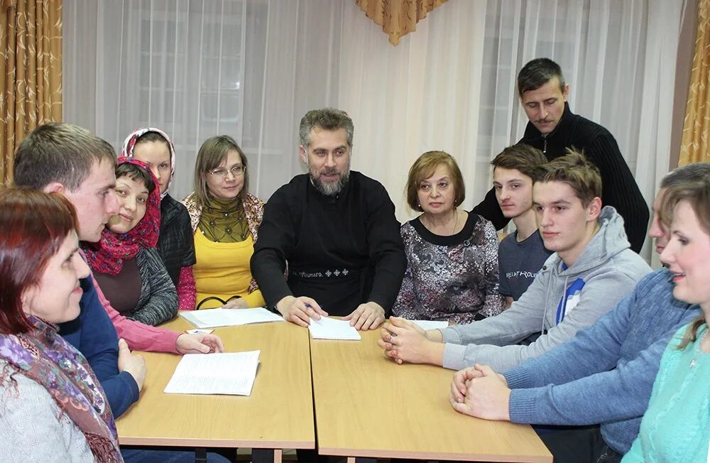 Новости в арзамасе и арзамасском районе. Население Шатовка Арзамасский район. Горлица духовно-нравственное училище Арзамас логотип. Мастер арзамассков. Лагерь Горлица в Арзамасе село красное картинки.