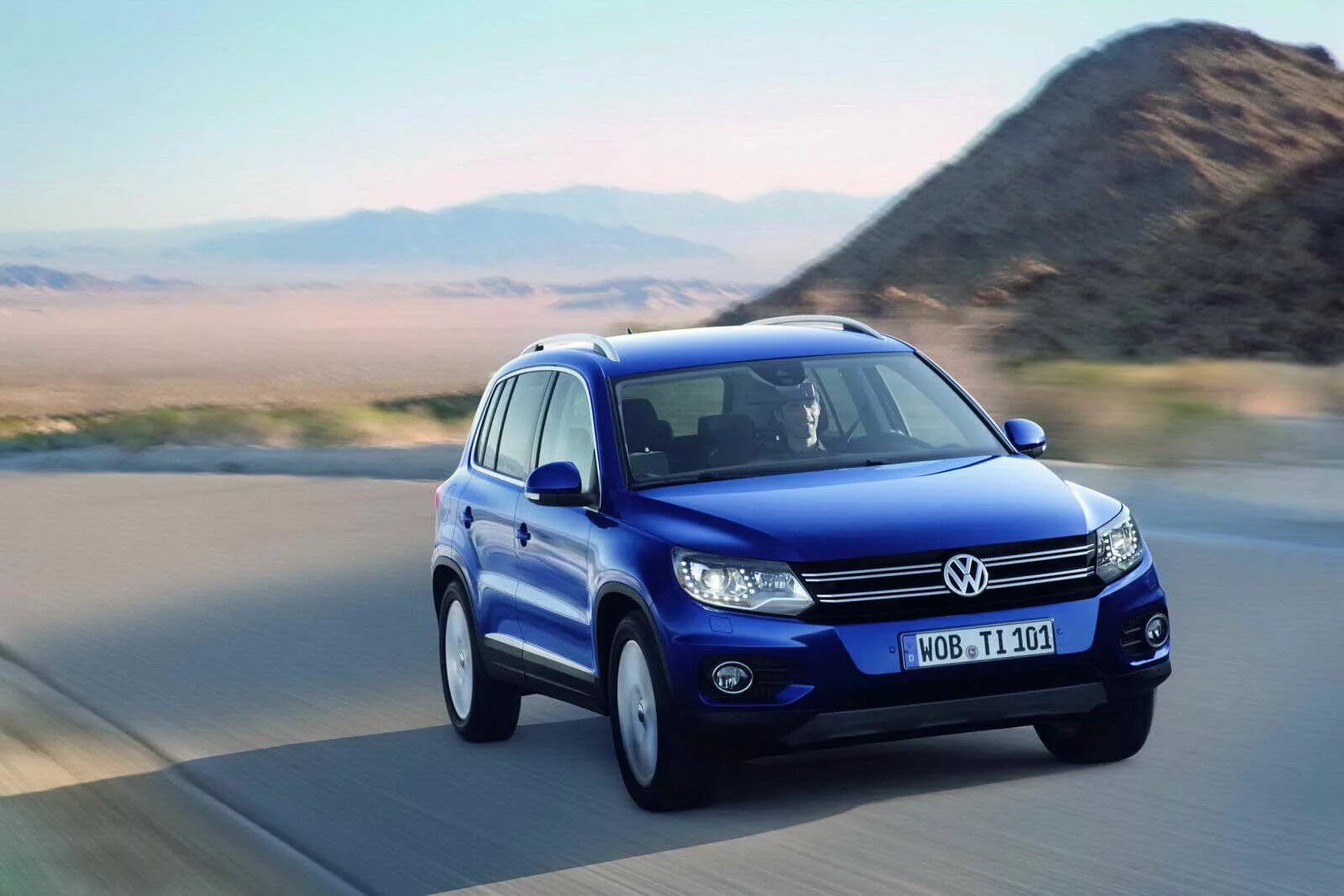 1 автомобиль фольксваген. Фольксваген Тигуан. Фольксваген Тигуан 1. Volkswagen Tiguan Фольксваген Тигуан. VW Tiguan 2011-2016.