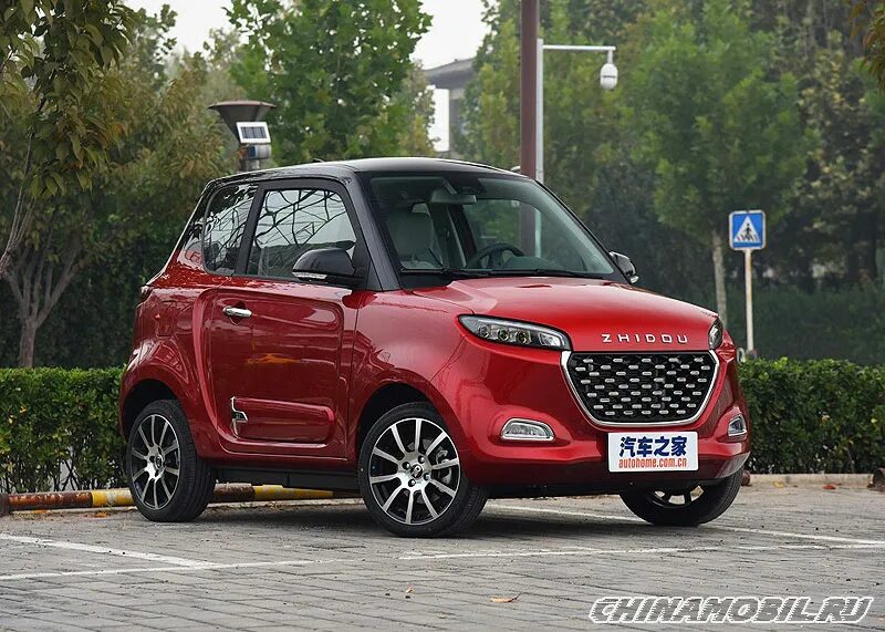 Byd электромобиль китай. Электромобиль с алиэкспресс. Электромобиль на китайском. Китайские электрокары. Электромобиль на китайском.
