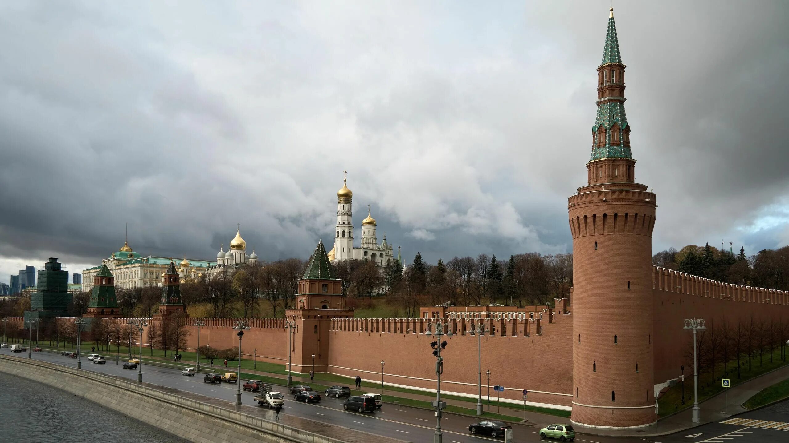 Московский Кремль 2022. Московский Кремль фото 2022. Большой Кремлёвский дворец в Москве. Башни Московского Кремля.