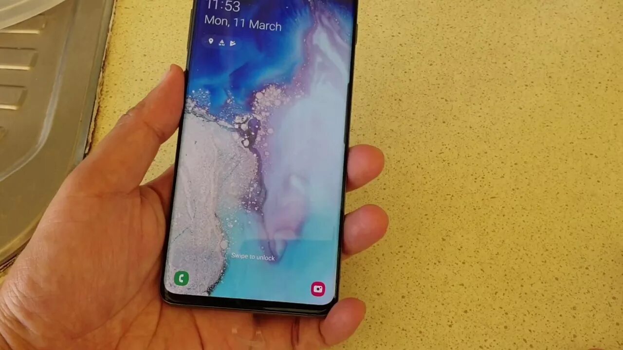 Экран Samsung Galaxy s10e. Samsung s10 экран. Самсунг галакси s10 экран. Samsung Galaxy s10 экран блокировки. Samsung часть экрана