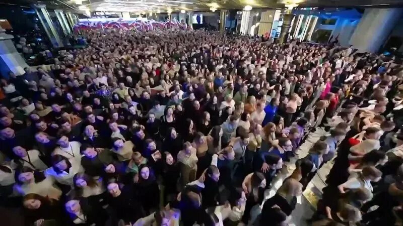 Оркестранты войны вагнер. Вика цыганова в донбассе 2022. Вика цыганова чвк вагнер. Цыганова вагнер клип. Чвк.