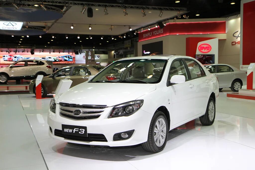 Byd купить в ташкенте. BYD co Ltd. Китайская BYD. BYD f3 новый. BYD c10.