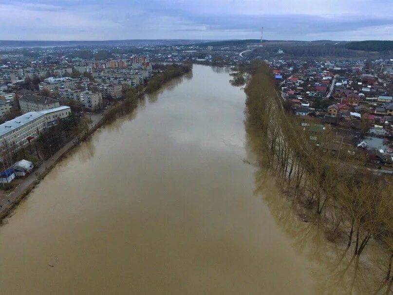 Прогноз погоды кунгур пермский край. Река Ирень Кунгур. Кунгур Пермский край. Город Кунгур реки. Город Кунгур наводнение 1979.