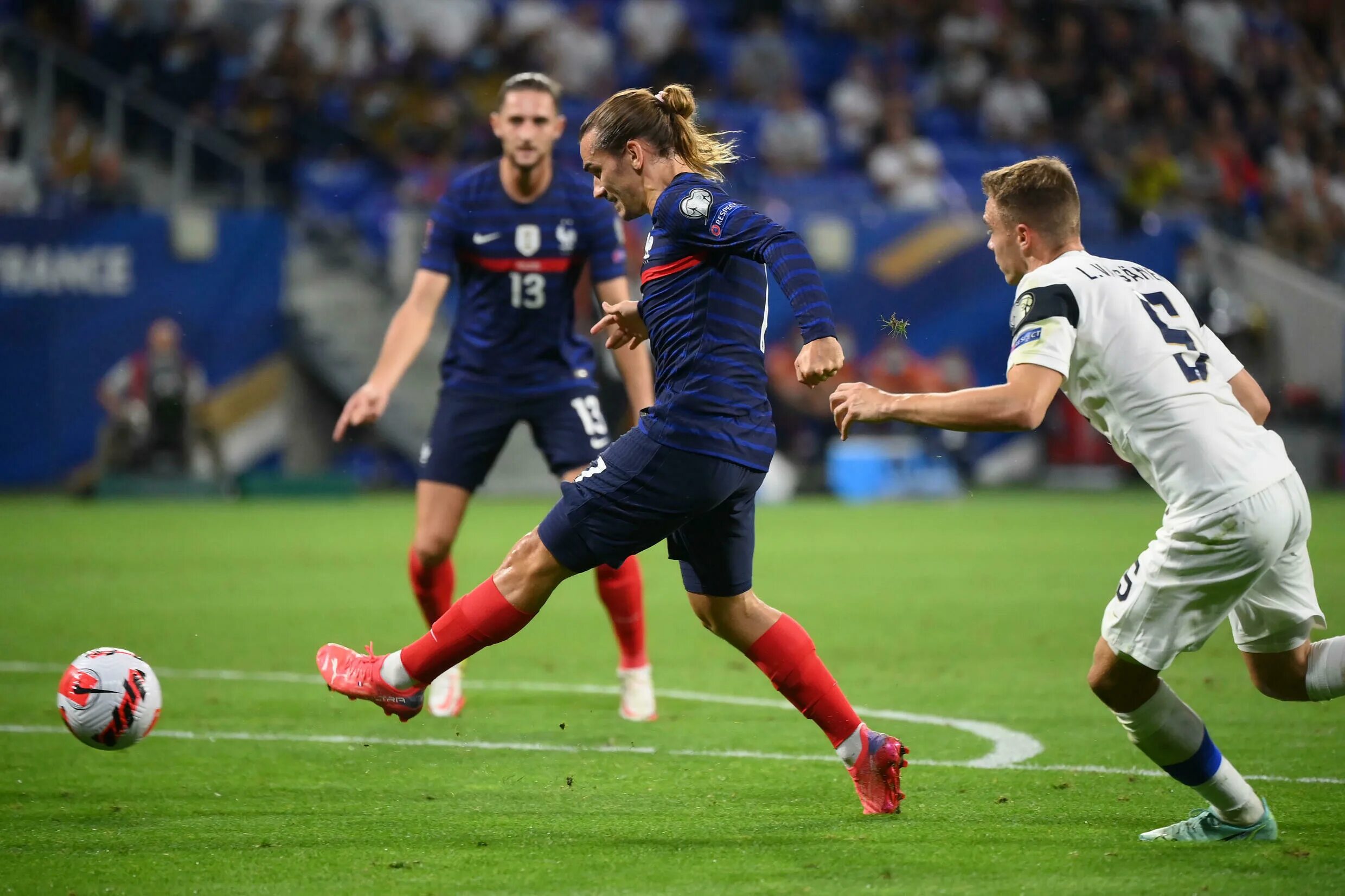 Матчи франции сегодня. Griezmann France 2022 World Cup. Сборная Франции 2022. Футбольный матч Франция - Россия. FIFA сборная Франции.