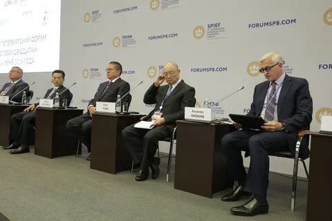 Деловые контакты основа