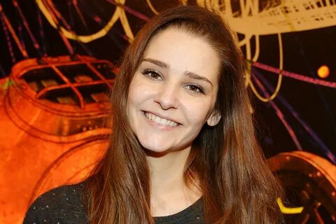 Kamerada sikini korsatadi