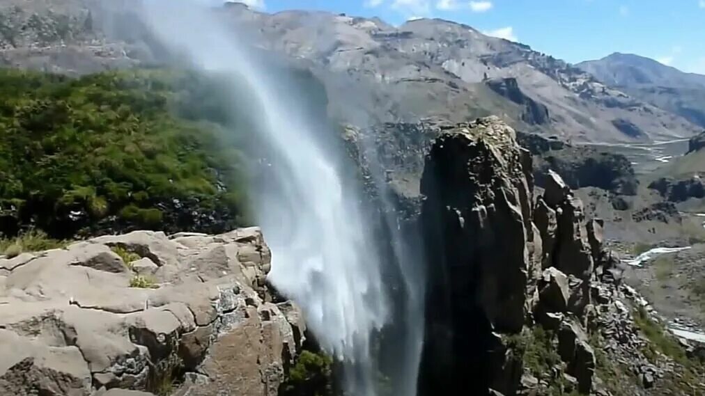 грани водопад исландия. обратный водопад. водопад вайпугия, гавайи. водопад вайпугия. обратный водопад.