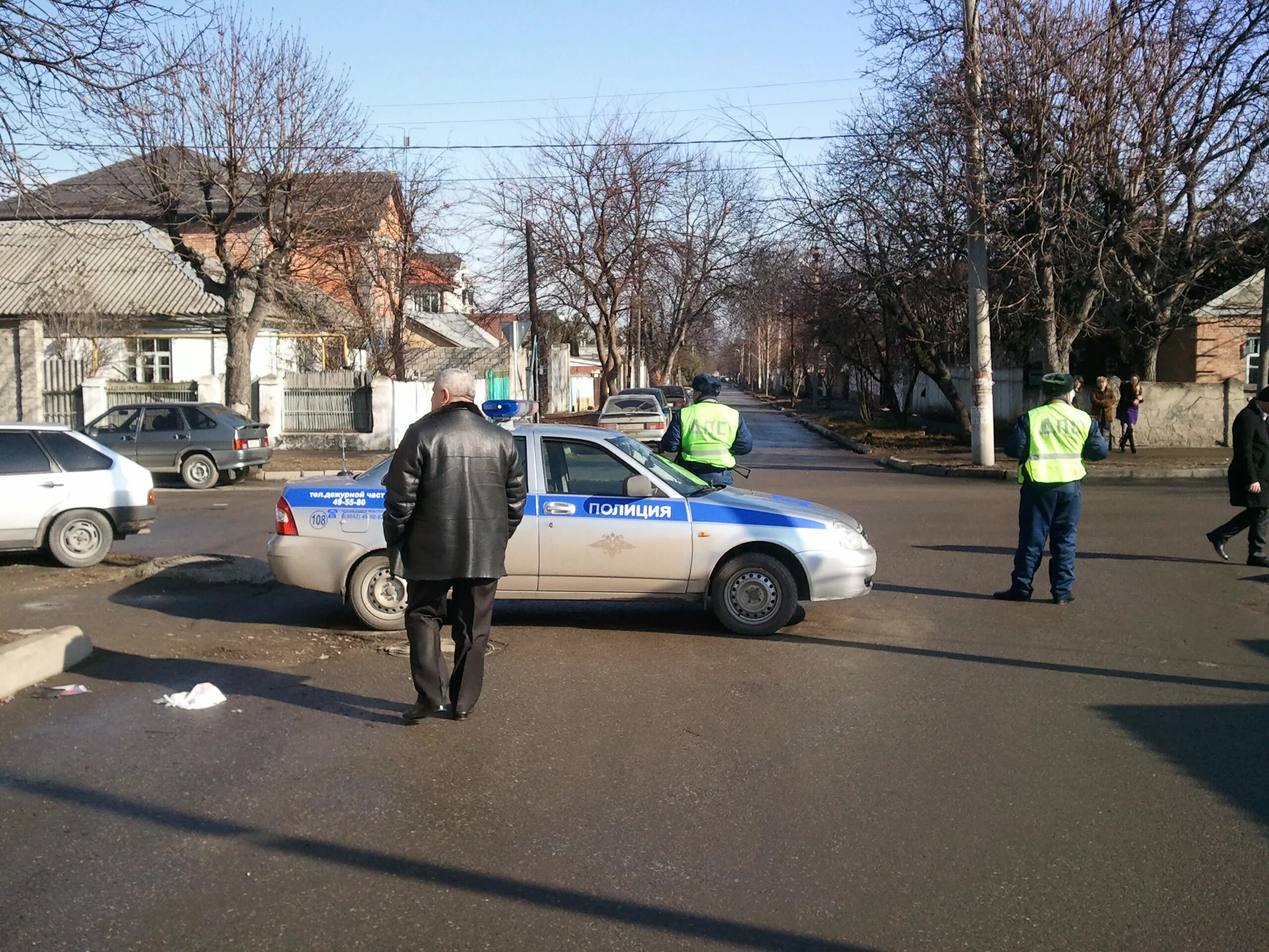 Нападение на дпс. Нападение на ДПС В Нальчике. ДПС Нальчик. Нападения на полицию Нальчик. Нападение на сотрудника полиции Нальчик.