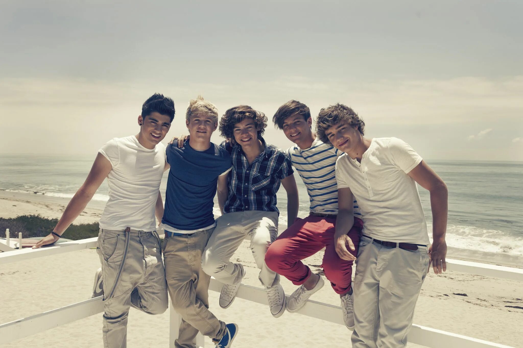 Группа one Direction. One Direction up all Night. One Direction what makes you beautiful.