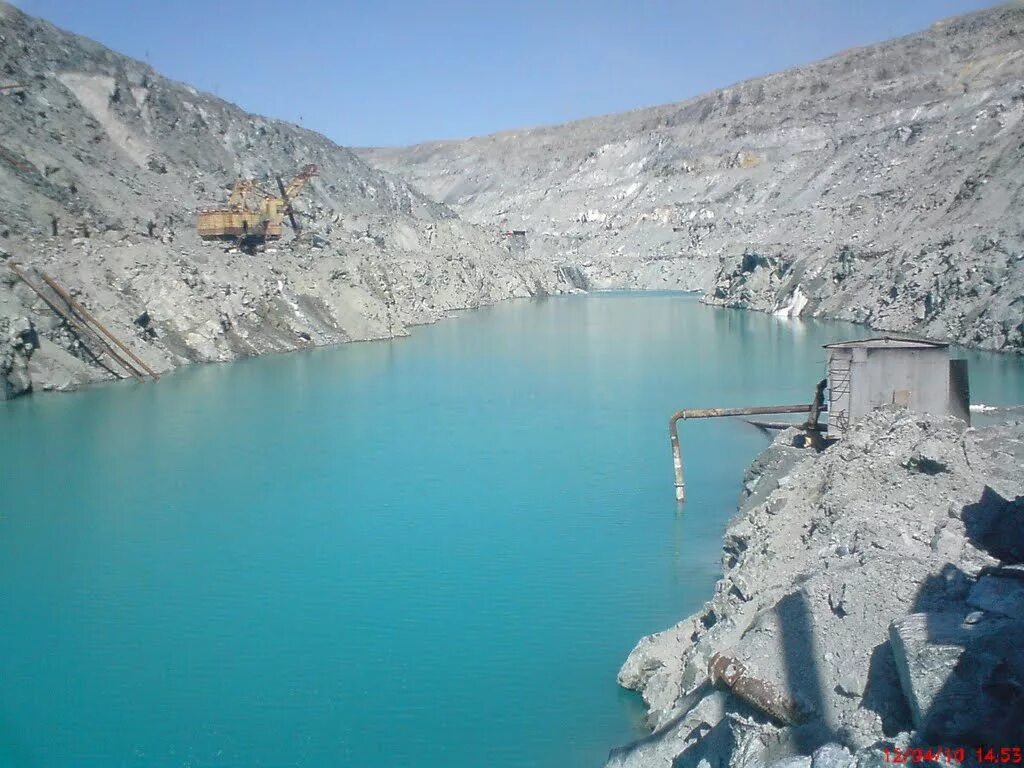 Работа водоотлив. Водоотлив КОАШВИНСКИЙ карьер. Главный водоотлив Шахты. Карьерный водоотлив. Водоотведение в карьере.