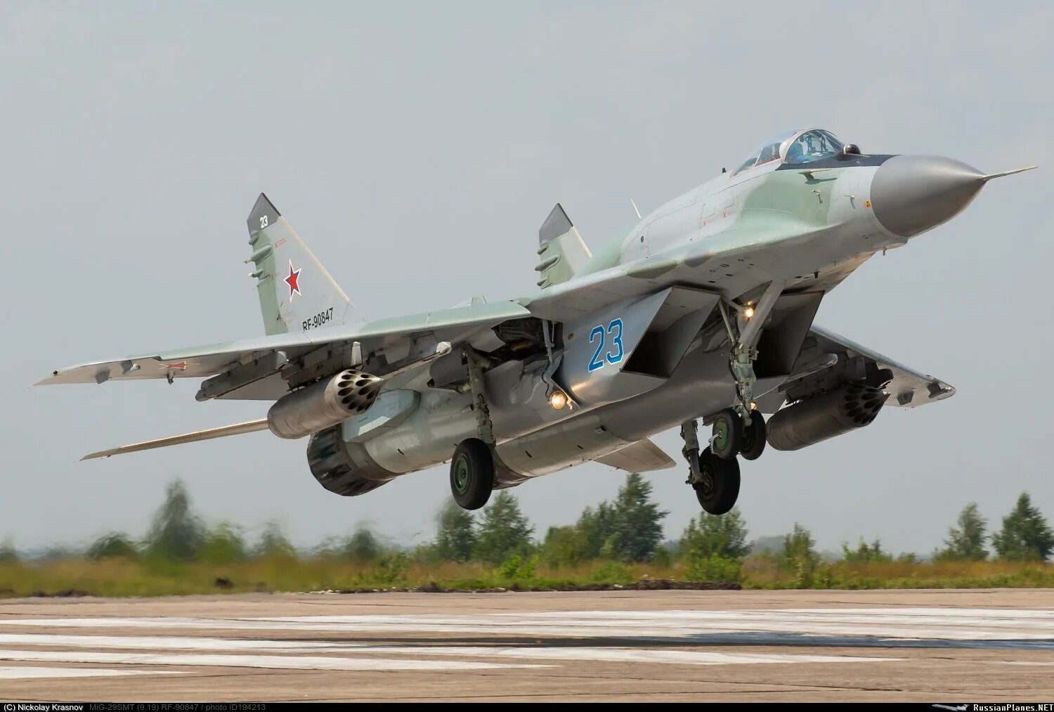 Что такое миг. Миг-29смт 9-19. миг-29. mig 29. миг-29 9-13.