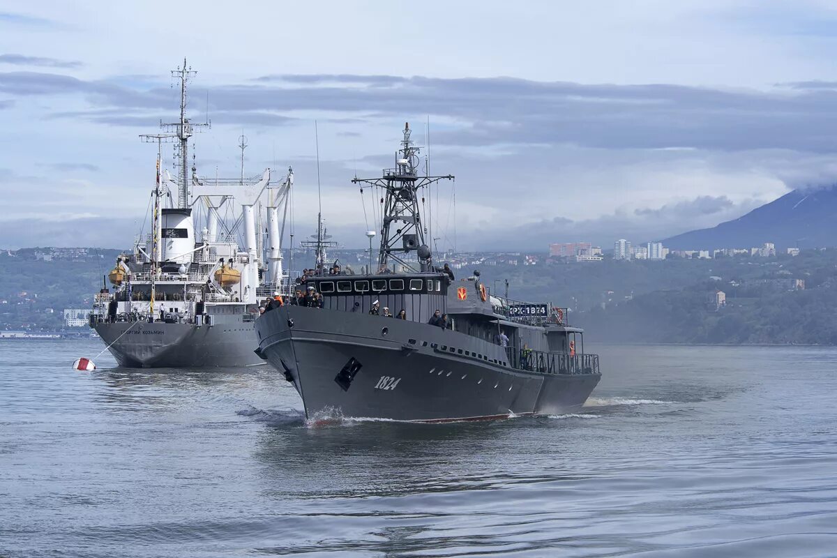 ТОФ ВМФ Камчатка. Петропавловск-Камчатский Тихоокеанский флот. ВМФ Петропавловск Камчатский. Петропавловск-Камчатский база Тихоокеанского флота. Тихий флот