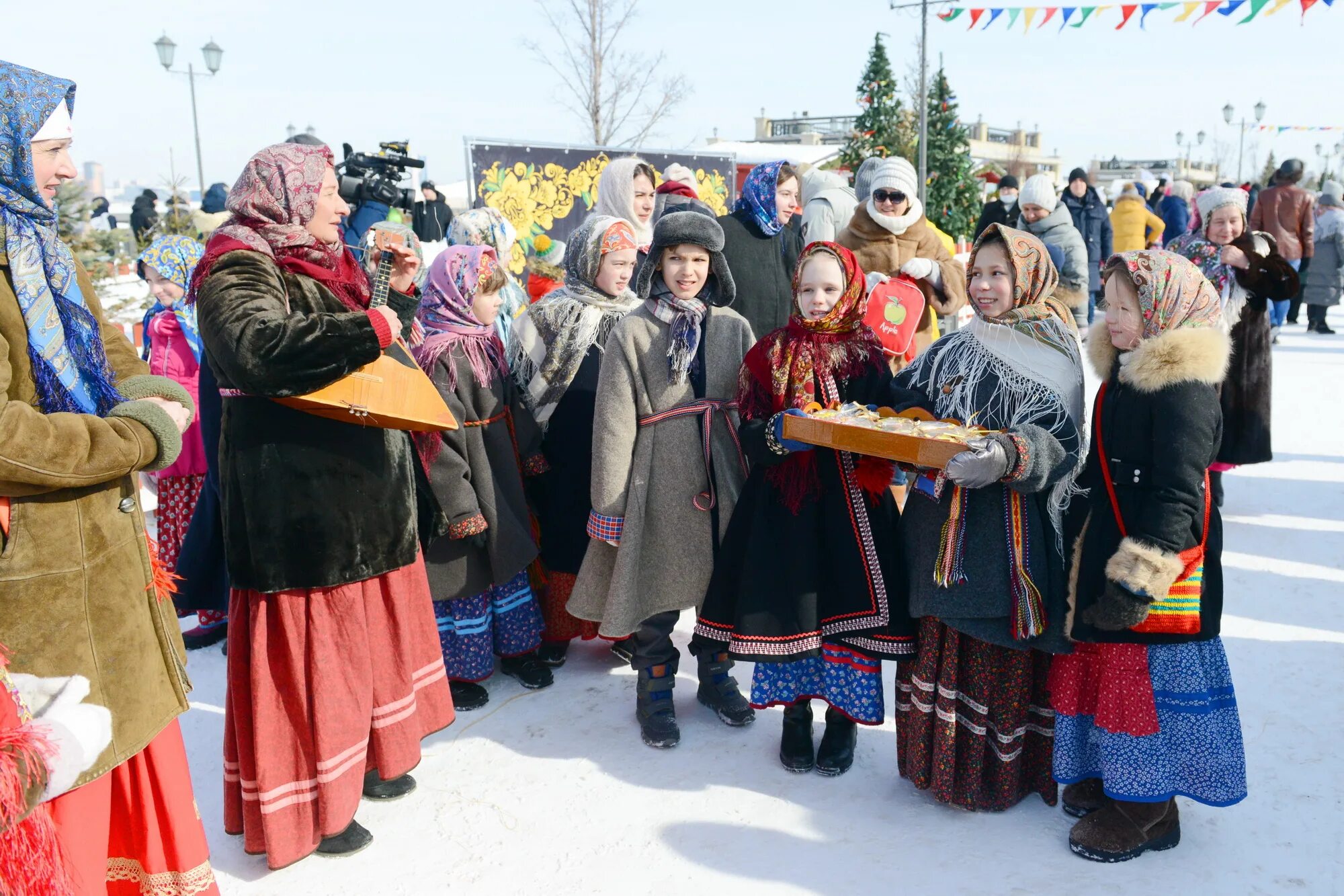 Праздники народов. Масленица в Татарстане. Масленица Республики Коми. Национальные праздники Татарстана. Масленица в южноуральске