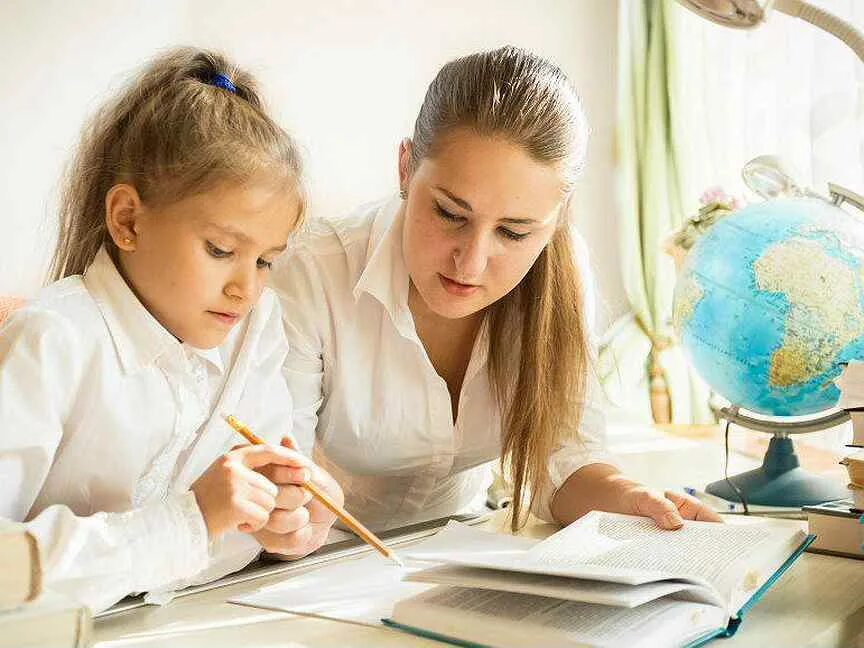 Няня воспитатель. Нянь гувернер. Няня. Гувернантка фото. Нянька для детей.